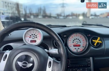 Хетчбек MINI Cooper 2004 в Києві