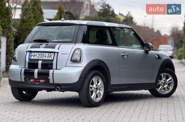Хэтчбек MINI Cooper 2010 в Одессе