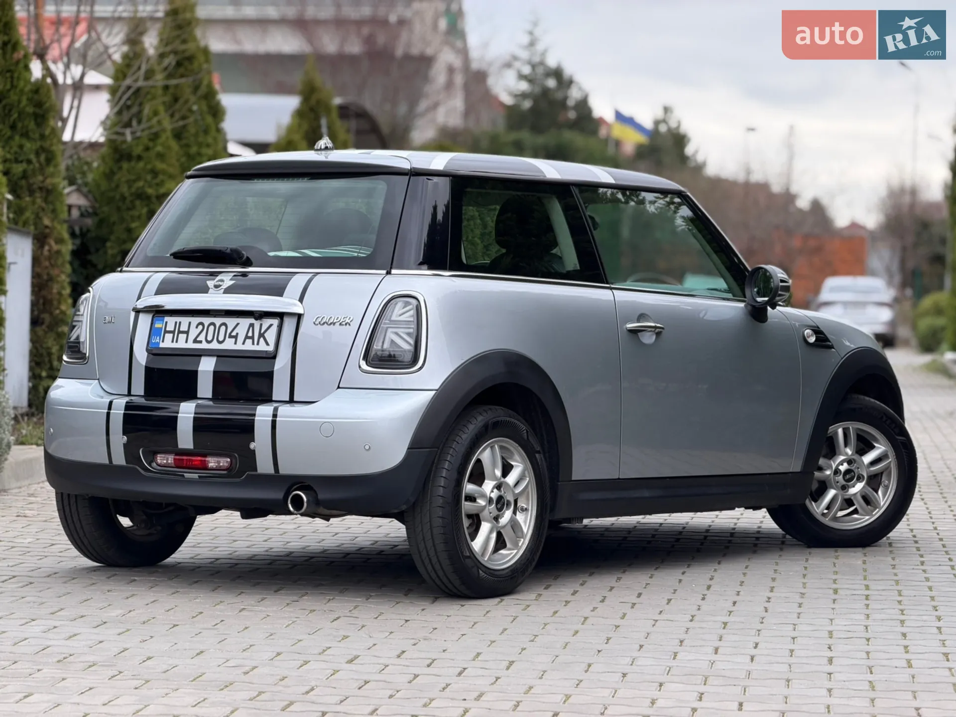 2010 MINI Cooper - мініатюра 8