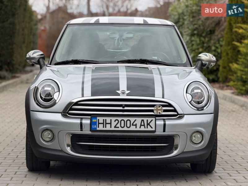 Хэтчбек MINI Cooper 2010 в Одессе