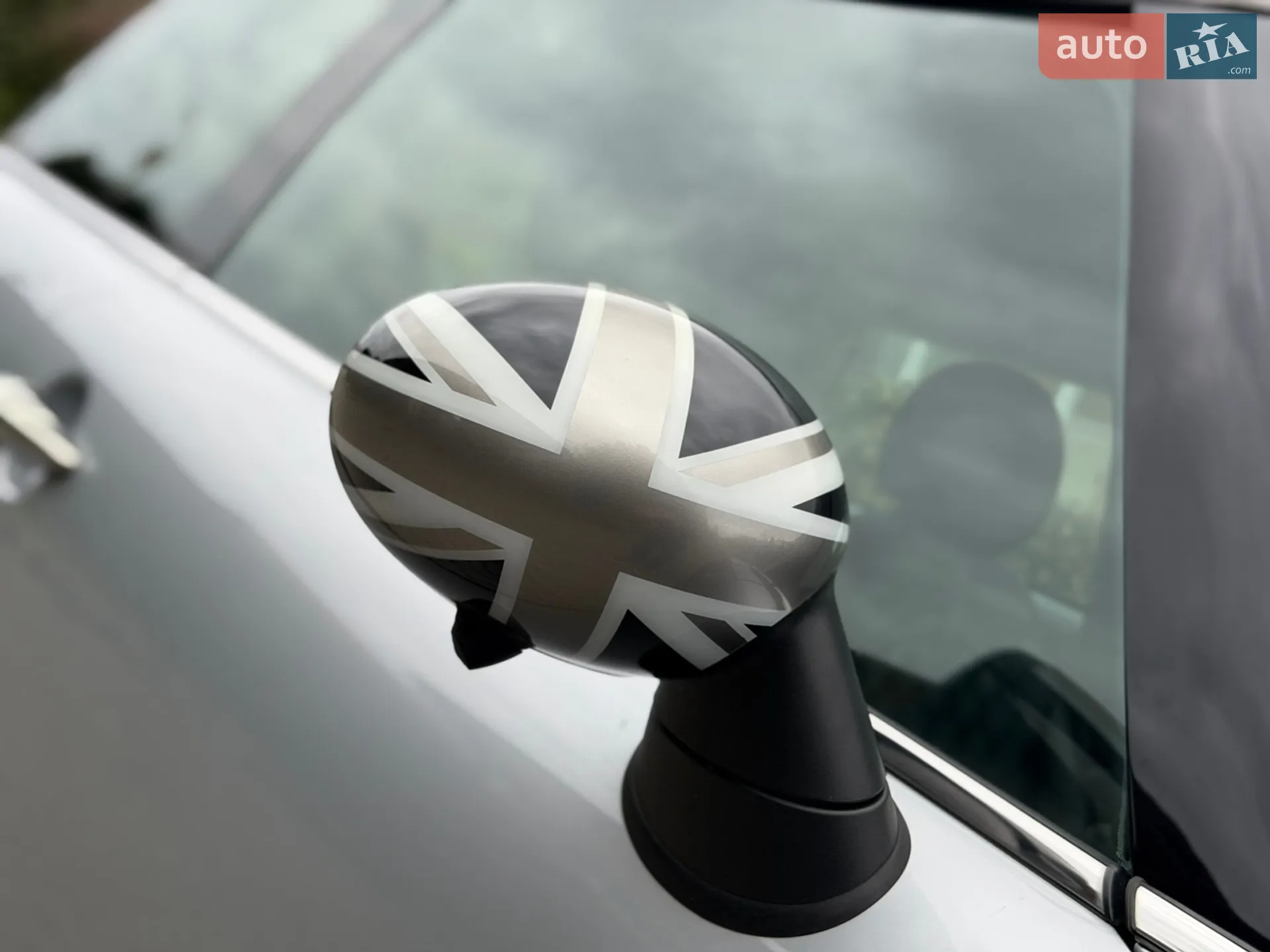 2010 MINI Cooper - мініатюра 20