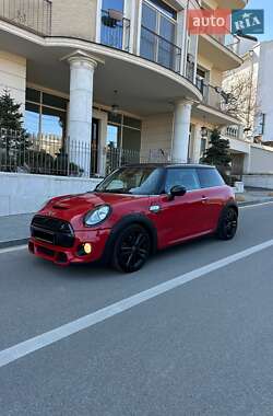 Хэтчбек MINI Cooper 2014 в Киеве