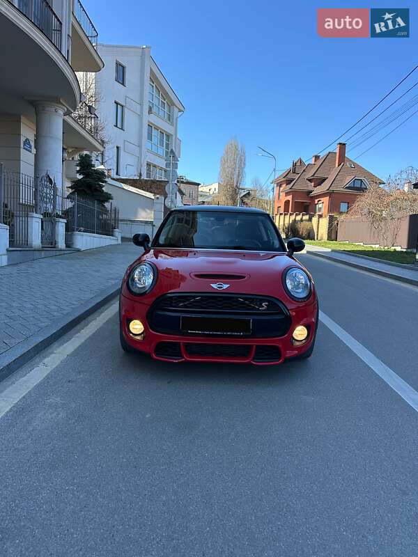 Хэтчбек MINI Cooper 2014 в Киеве