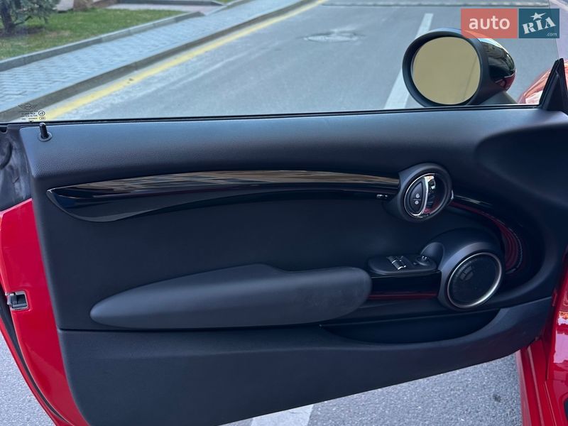 Хэтчбек MINI Cooper 2014 в Киеве