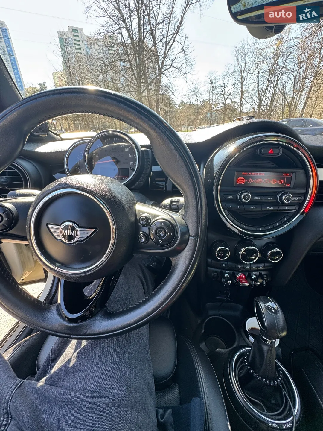 2014 MINI Cooper - мініатюра 12