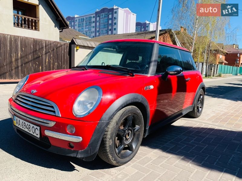 Хэтчбек MINI Cooper 2003 в Киеве