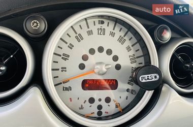 Хэтчбек MINI Cooper 2003 в Киеве