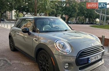 Хэтчбек MINI Cooper 2014 в Киеве