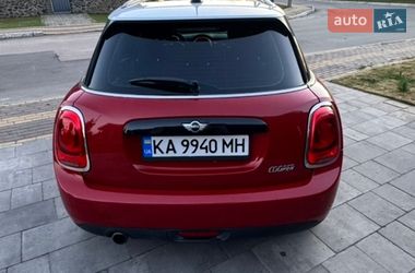 Хэтчбек MINI Cooper 2016 в Софиевской Борщаговке