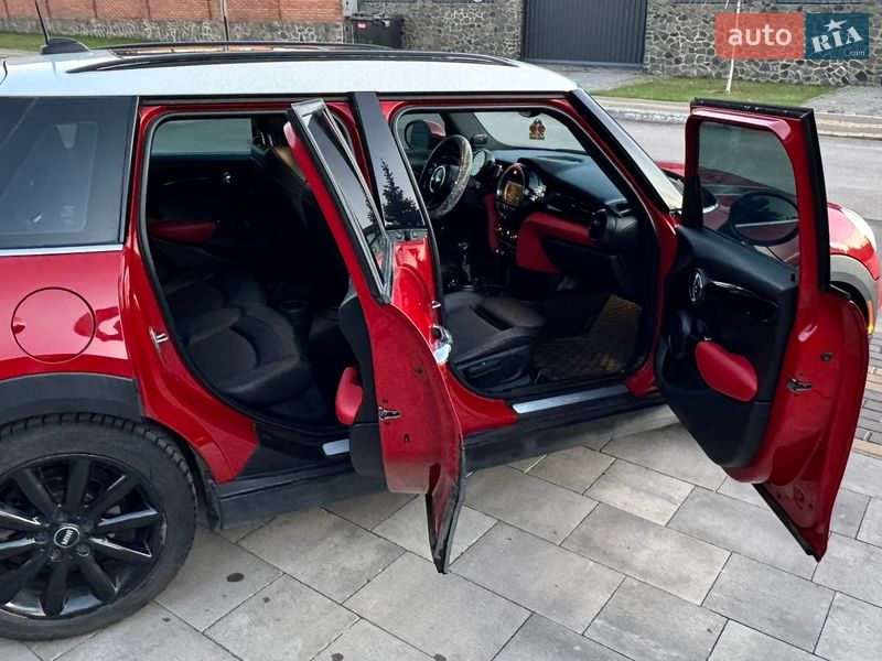 Хэтчбек MINI Cooper 2016 в Софиевской Борщаговке