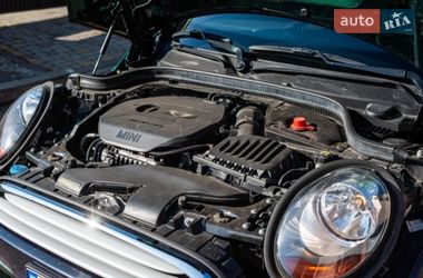 Хэтчбек MINI Cooper 2015 в Черновцах