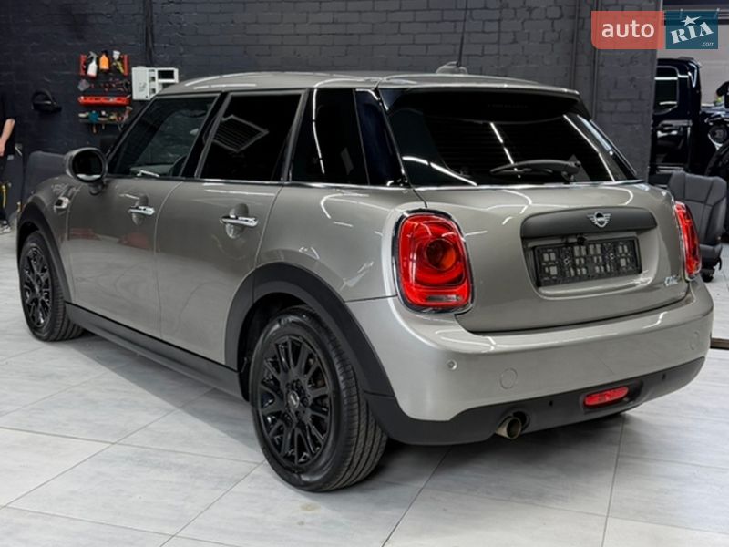 Хетчбек MINI Cooper 2019 в Кременчуці