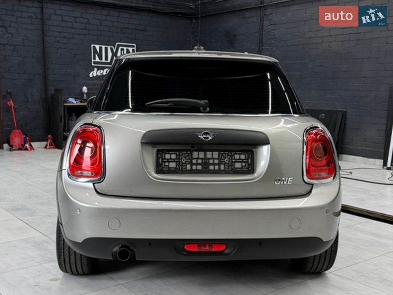 Хетчбек MINI Cooper 2019 в Кременчуці