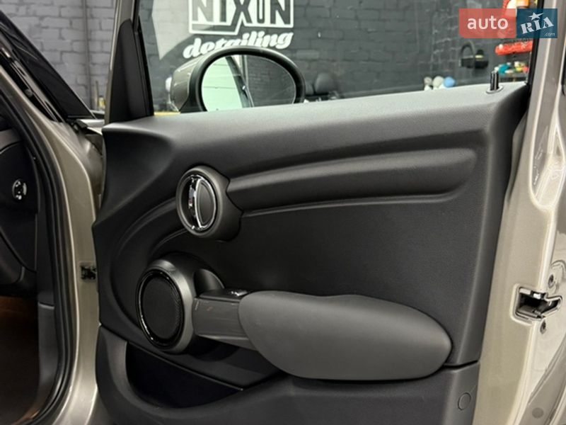 Хетчбек MINI Cooper 2019 в Кременчуці