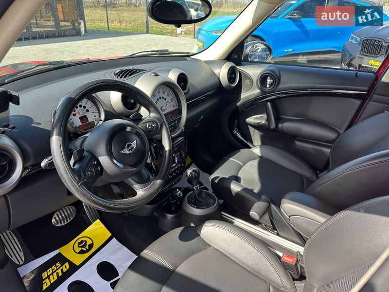 Хэтчбек MINI Cooper 2012 в Ивано-Франковске