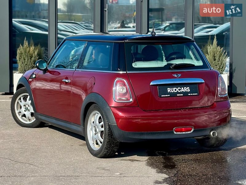 Хэтчбек MINI Cooper 2007 в Кременчуге