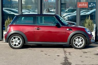 Хэтчбек MINI Cooper 2007 в Кременчуге