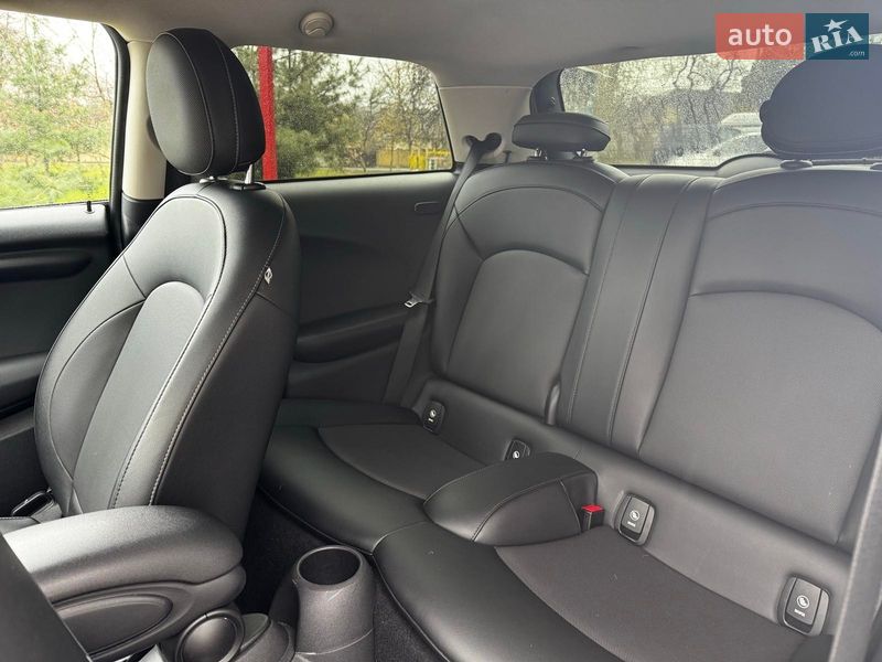 Хетчбек MINI Cooper 2014 в Києві