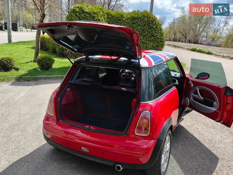Хэтчбек MINI Cooper 2003 в Днепре