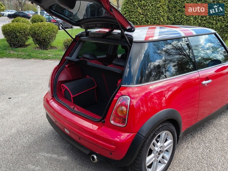Хэтчбек MINI Cooper 2003 в Днепре