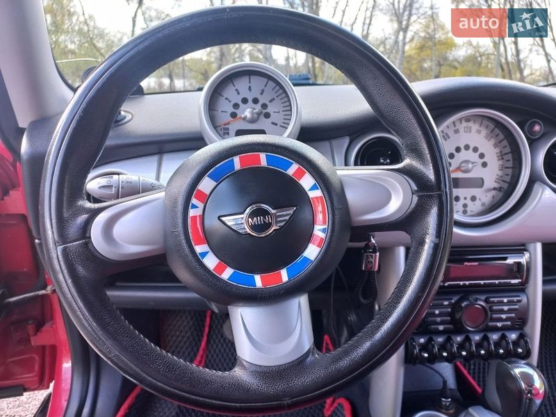 Хэтчбек MINI Cooper 2003 в Днепре