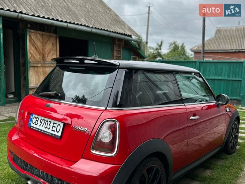 Хэтчбек MINI Cooper 2008 в Чернигове