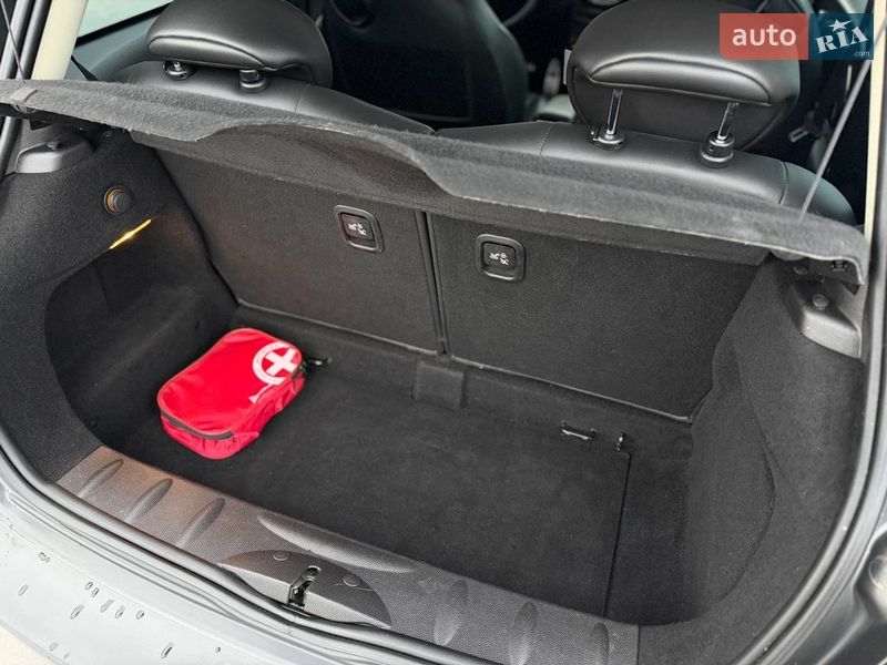 Хэтчбек MINI Cooper 2012 в Львове фото 7 Хэтчбек MINI Cooper 2012 в Львове