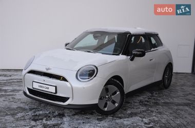 Хетчбек MINI Cooper 2024 в Києві