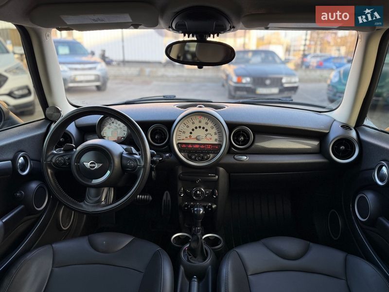 Хэтчбек MINI Cooper 2013 в Киеве