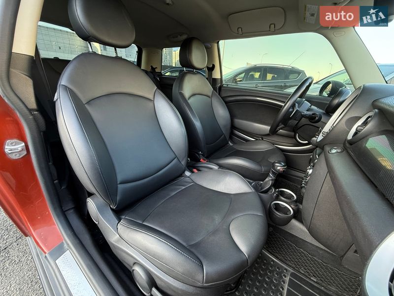 Хэтчбек MINI Cooper 2013 в Киеве