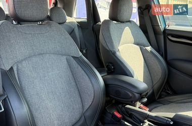 Хетчбек MINI Cooper 2017 в Черкасах
