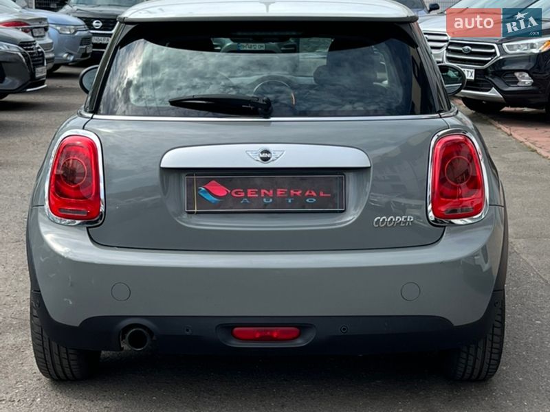 Хетчбек MINI Cooper 2015 в Одесі