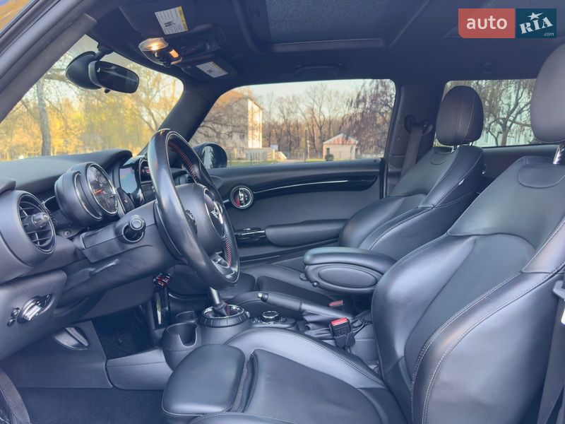 Хетчбек MINI Cooper 2014 в Києві