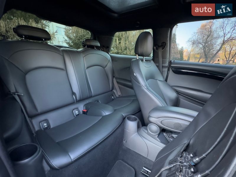 Хетчбек MINI Cooper 2014 в Києві