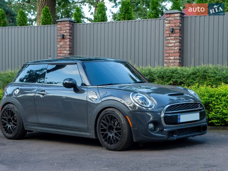 Хетчбек MINI Cooper 2014 в Києві