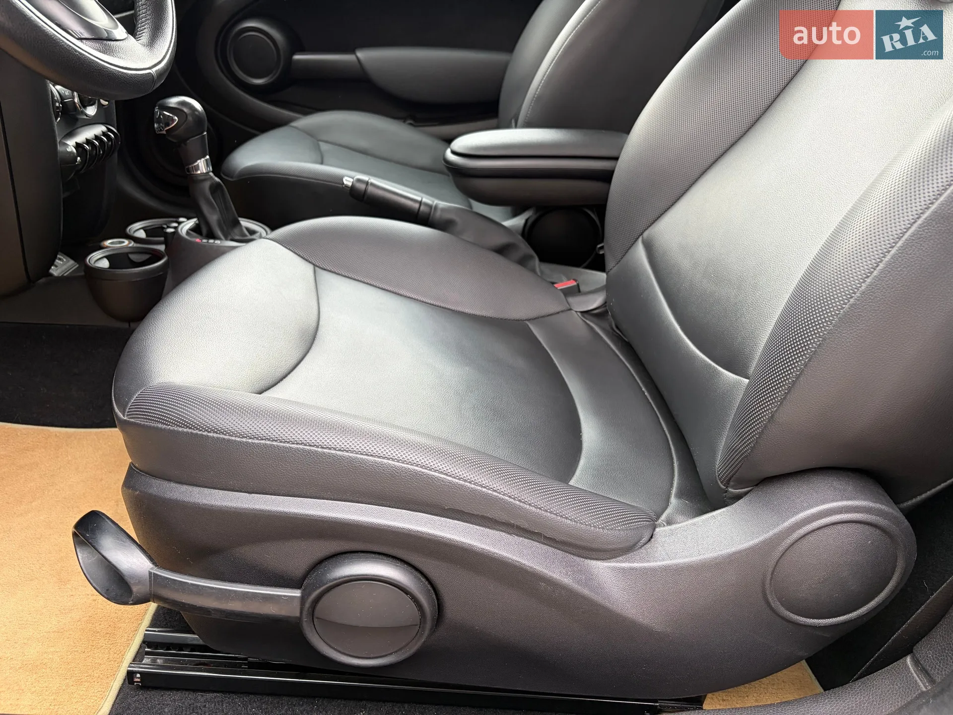 2012 MINI Cooper - мініатюра 26