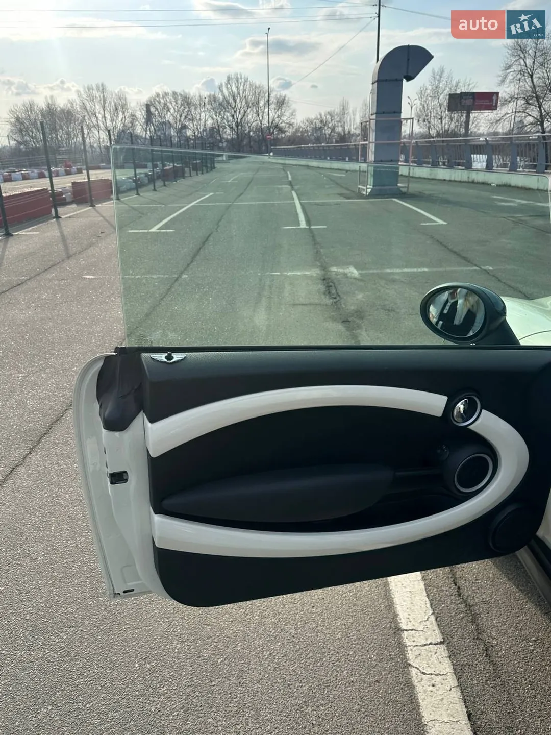 2013 MINI Cooper - мініатюра 28