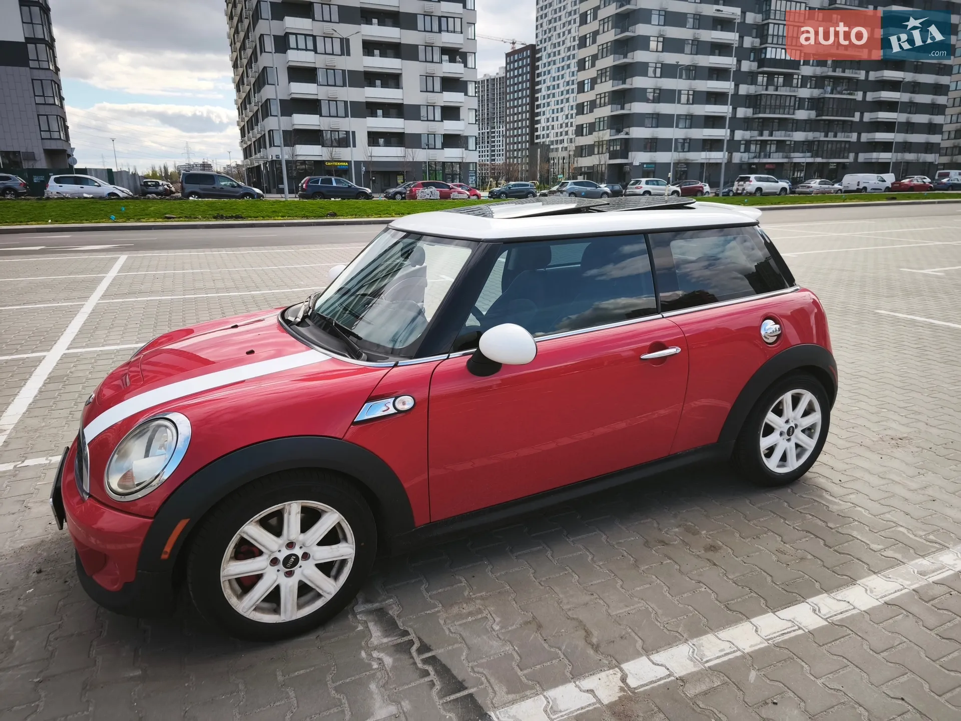 2011 MINI Cooper - мініатюра 3