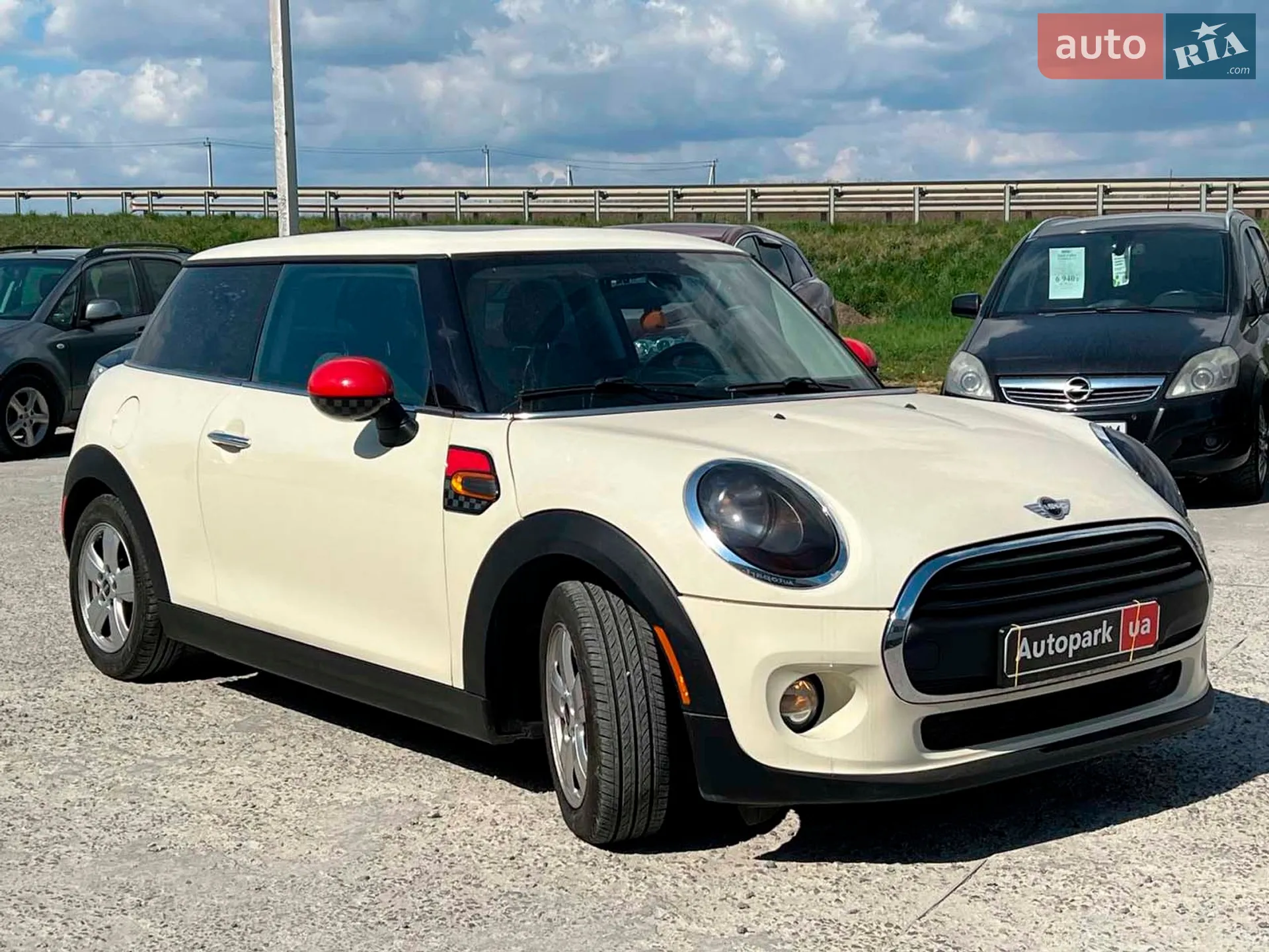 2014 MINI Cooper - мініатюра 11