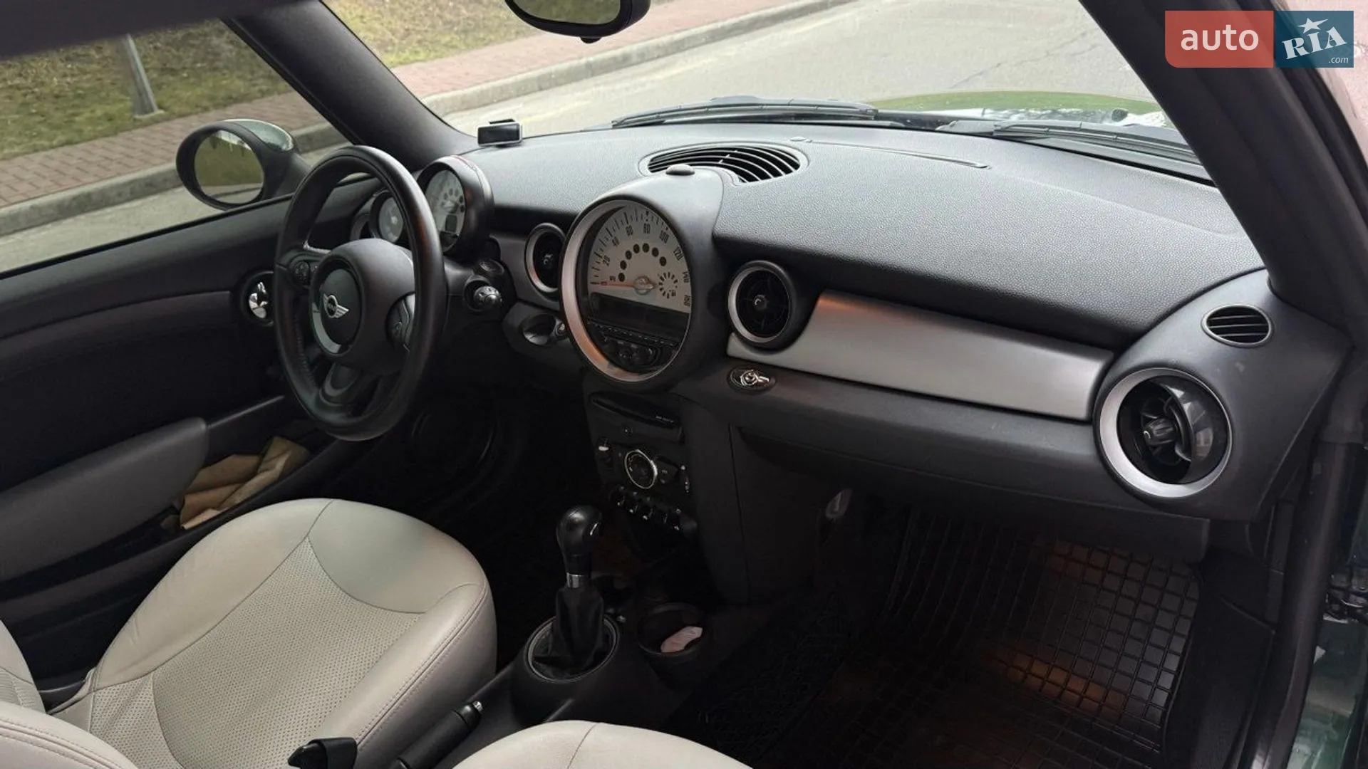 2011 MINI Cooper - мініатюра 21