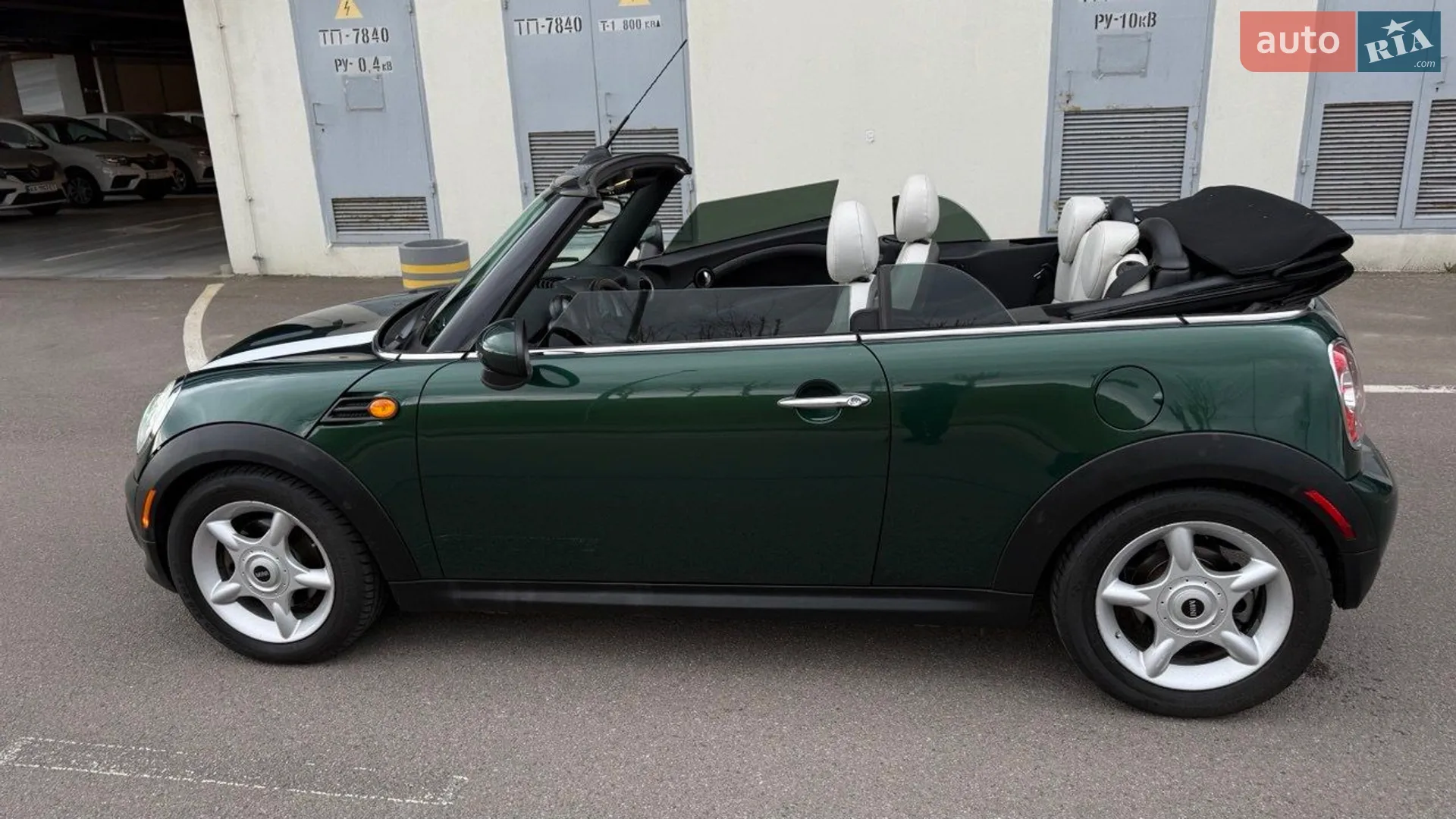 2011 MINI Cooper - мініатюра 25