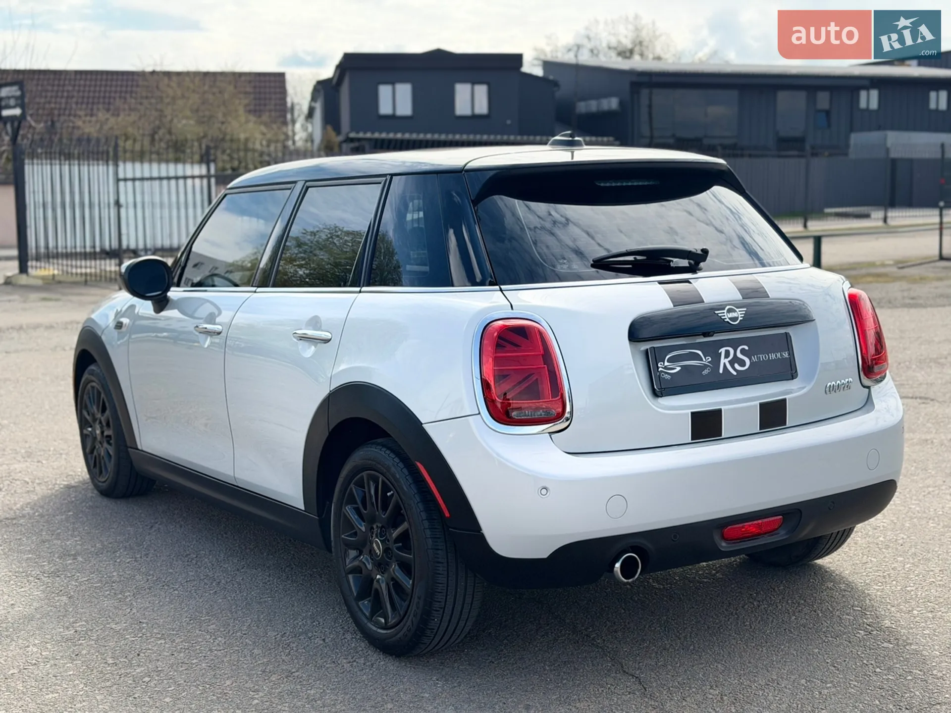 2020 MINI Cooper - мініатюра 13