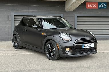 Хэтчбек MINI Cooper 2016 в Киеве