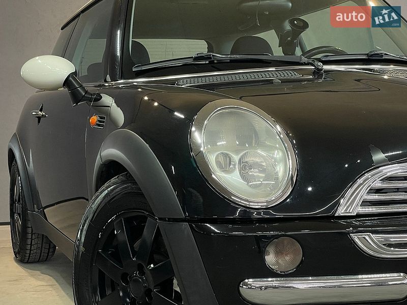 Хэтчбек MINI Cooper 2003 в Одессе