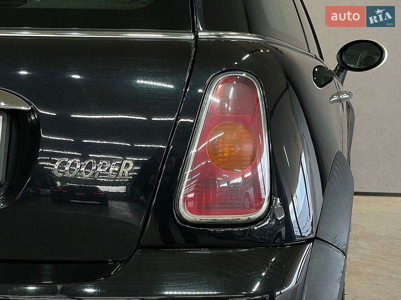 Хэтчбек MINI Cooper 2003 в Одессе