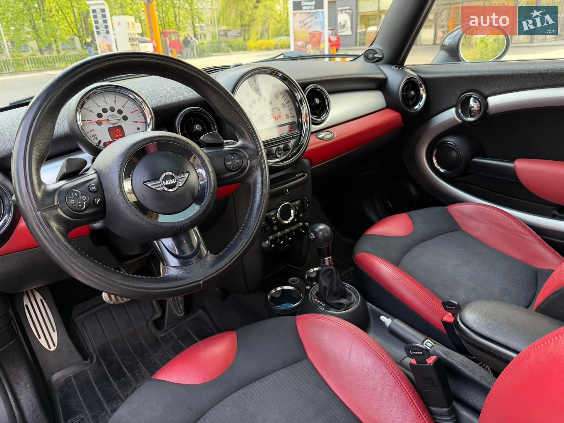 2010 MINI Cooper - мініатюра 9