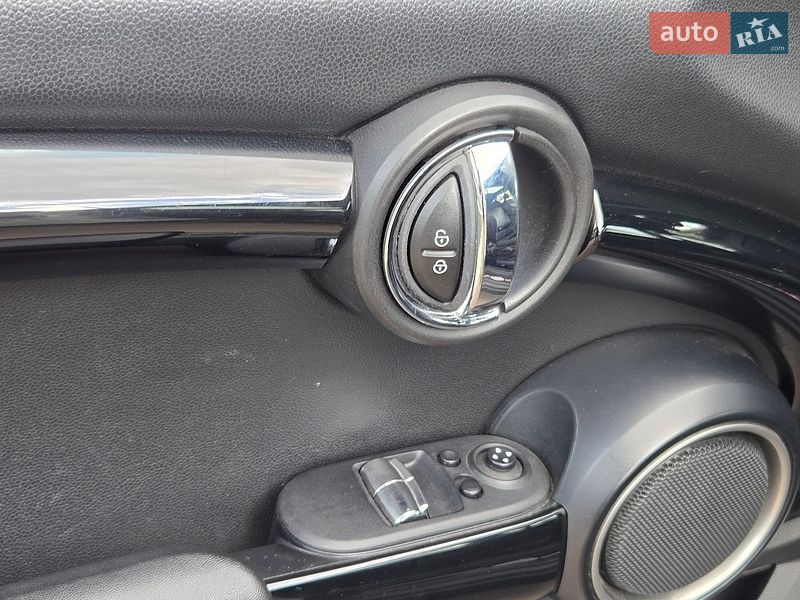 Хэтчбек MINI Cooper 2014 в Киеве