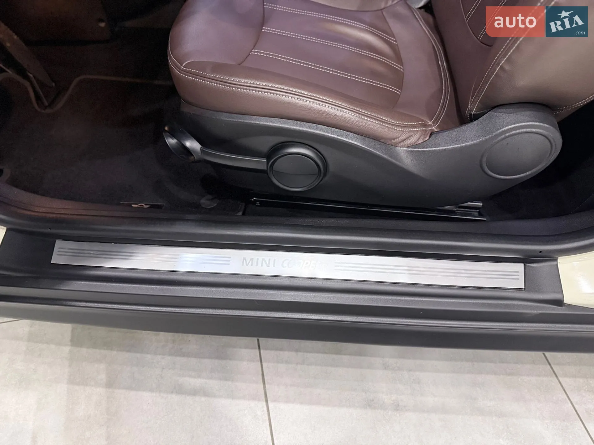 2012 MINI Cooper - мініатюра 34