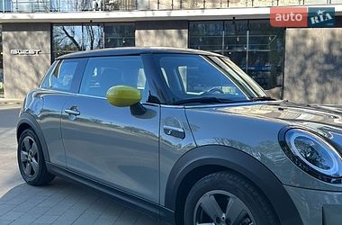 Хэтчбек MINI Cooper 2021 в Ужгороде