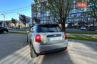 Хэтчбек MINI Cooper 2021 в Ужгороде